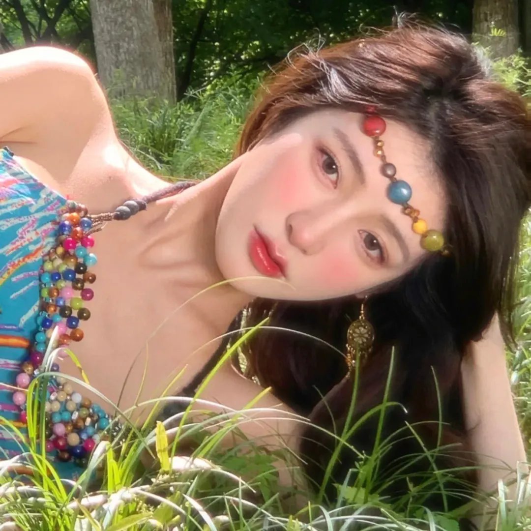 英谈女人